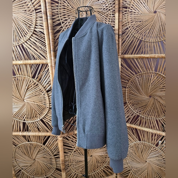 📡 Levi Strauss Grey Wool Bomber Jacket - Picture 2 of 7